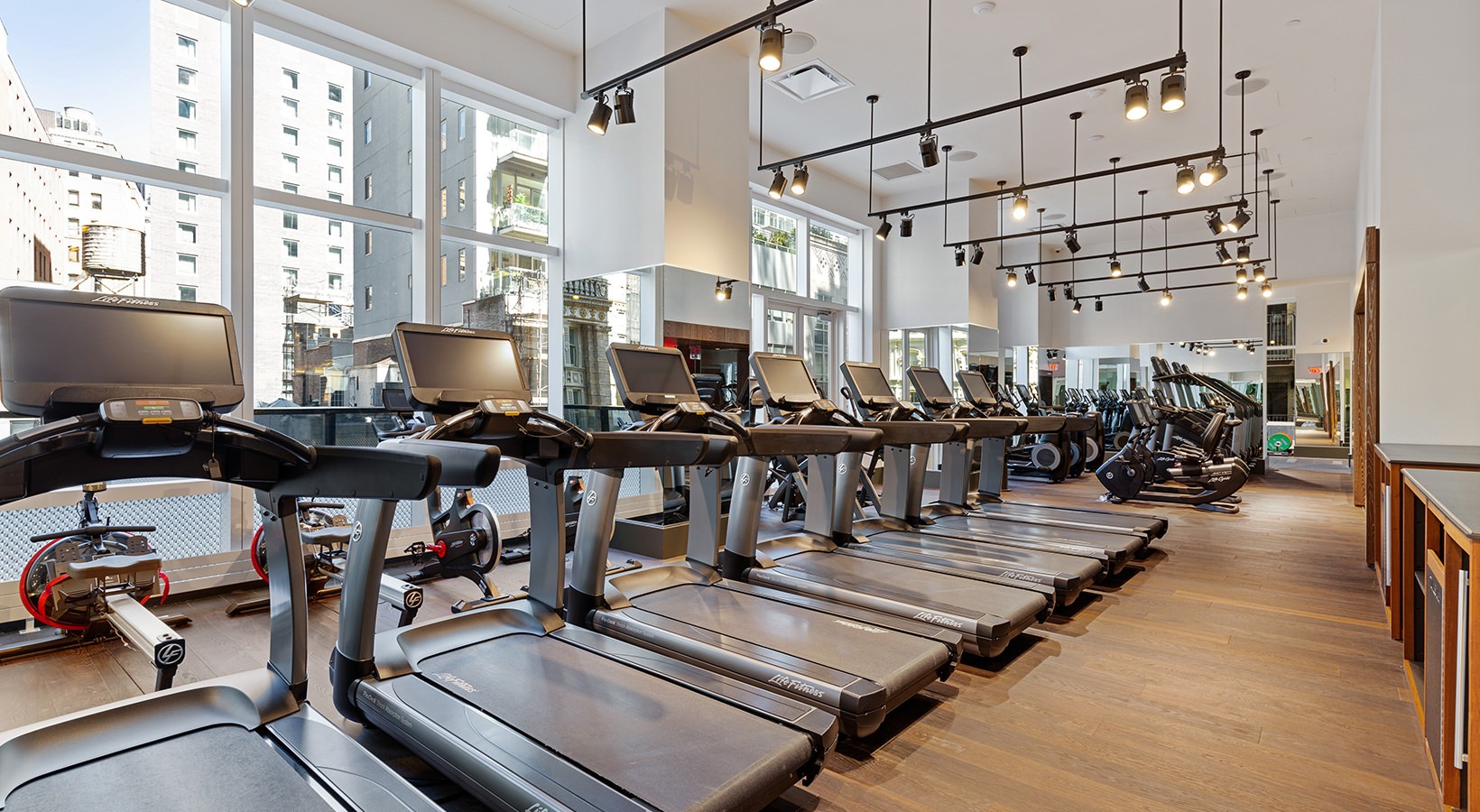 19 Dutch fitness club with treadmills, cardio machines in the heart of FiDi, Lower Manhattan.